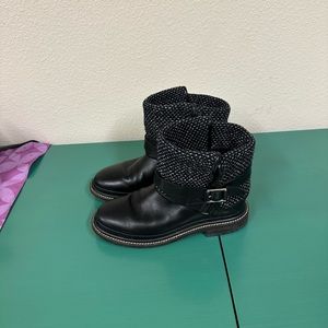 Chanel leather and tweed booties size 37.5 / US 6.5 - 7 black blue gray